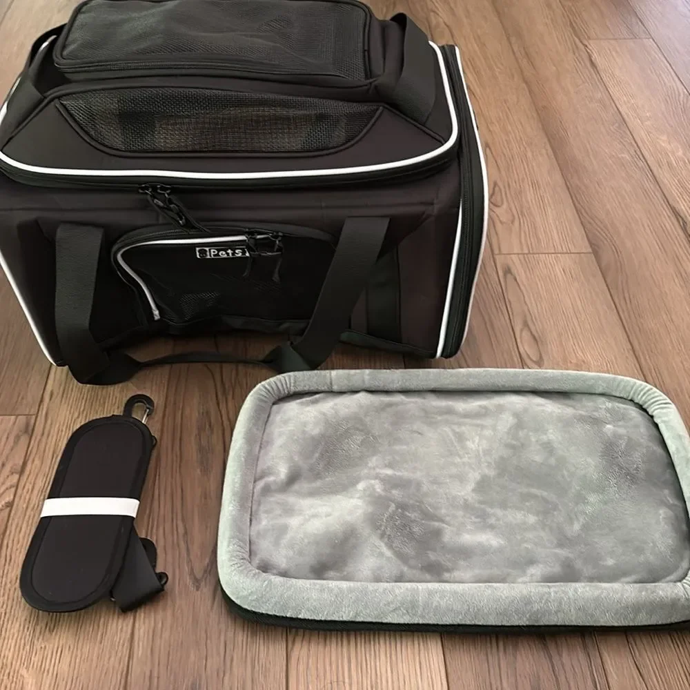 Black Soft-Sided Dog Carrier Tote with Mesh Panels